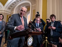 צ'אק שומר, מנהיג הסיעה הדמוקרטית בסנאט / צילום: ap, J. Scott Applewhite