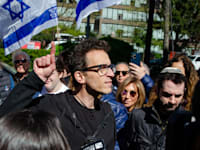 פרופ' שי דוידאי, בשיאן של ההפגנות באוניבריסטת קולומביה, בשנה שעברה / צילום: Reuters, Katie Smith