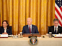 נשיא ארה''ב ג'ו ביידן, סגניתו קמלה האריס ומזכיר המדינה אנתוני בלינקן / צילום: Reuters, Mark Schiefelbein