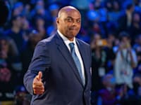 צ'ארלס בארקלי, פרשן בתכנית הסופר–פופולרית Inside The NBA. יזיז משהו? / צילום: Reuters, Kyle Terada