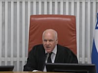 ממלא-מקום נשיא בית המשפט העליון, השופט עוזי פוגלמן, בדיון בבג''ץ בעתירה לסגירת שדה תימן / צילום: דוברות הרשות השופטת