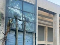 הפגיעה בבית רה''מ בקיסריה / צילום: לפי סעיף 27א'