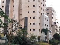 הבניין בגבעת אולגה / צילום: יפתח לוי