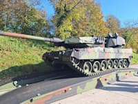 טנק ליאופרד עם מערכת מעיל רוח / צילום: אגף דוברות וקשרי ציבור במשרד הביטחון