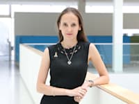 מרטינה בנסובה. אהבה רדיואקטיביות ''מאז ומתמיד'' / צילום: J. Jung/DKFZ