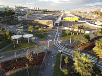 פארק הטרמינל באילת, על חורבות הטרמינל הישן / צילום: אספלט פרינט