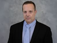 רונן אולמן, מנהל דסק לקוחות פלטינום ופרטיים פעילים ניהול תיקי השקעות / צילום: סיון פרג'