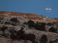 חיילי צה''ל בגבול לבנון לצד דגל ישראל / צילום: ap, Leo Correa