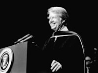 ג'ימי קרטר באוניברסיטת נוטרדם, 22 במאי 1977 / צילום: ap