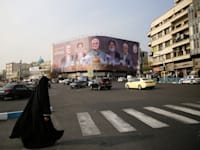 האם הכלכלה תפיל את המשטר האיראני ומה הקשר לישראל? / צילום: Reuters, Fatemeh Bahrami