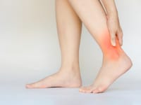 תנועה מבוקרת ופעילות גופנית עדינה מאפשרות לגוף לעבור את תהליך ההחלמה הטבעי שלו / צילום: Shutterstock