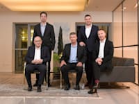 מימין: איתמר פנץ, אייל בן שושן, עמית גור, יוסי לוי ונועם בר דוד / צילום: רלי אברהמי