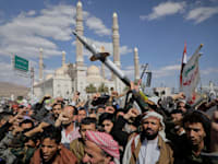 הפגנה חותית אנטי-ישראלית ואנטי־אמריקאית בצנעא, תימן / צילום: ap, Osamah Abdulrahman