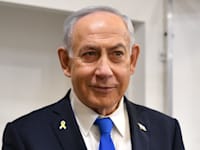 ראש הממשלה בנימין נתניהו בבית המשפט המחוזי תל אביב, 24.3.25 / צילום: ראובן קסטרו
