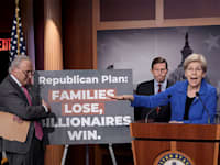 הדמוקרטים מוחים כנגד הטלת המכסים של טראמפ וההשפעה על המשפחות האמריקאיות / צילום: ap, J. Scott Applewhite