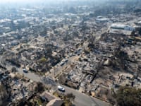 אזור אלטדנה לאחר השריפות. השיקום צפוי לקחת שנים / צילום: Shutterstock