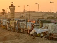 מעבר רפיח / צילום: ap, Amr Nabil