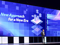 המנכ''ל ליפ־בו טאן בכנס אינטל ויז'ן בסוף מרץ / צילום: אינטל