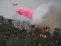 שריפה בהרי ירושלים / צילום: ap, Mahmoud Illean