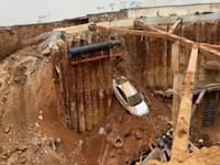 אתר הבנייה ברחוב הרכסים ברמת גן שקרס / צילום: דוברות המשטרה