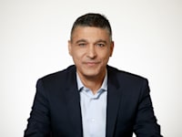 משה לארי / צילום: מזרחי טפחות