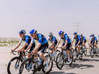 ישראל פרמייר טק באימון המסלול של המרוץ באיחוד האמירויות. ''הנוכחות שלנו במדינה ערבית מסמלת את הכוח של הספורט'' / צילום: נועה ארנון