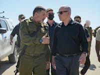 ראש הממשלה נתניהו עם האלוף דוד זיני / צילום: מעיין טואף / לע״מ