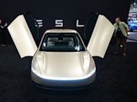 מהפכת ''המוניות האוטונומיות'' מתחילה בלעדינו / צילום: ap, Jae C. Hong