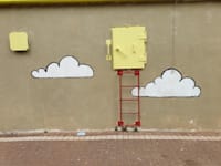 חלון של מרחב מוגן בחולון / צילום: Shutterstock