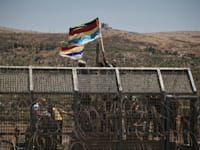 דרוזים סורים מפגינים סמוך לגבול ישראל-סוריה / צילום: ap, Leo Correa