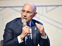 נגיד בנק ישראל, פרופ' אמיר ירון, בוועידת הנדל''ן של גלובס הערב / צילום: יוסי כהן