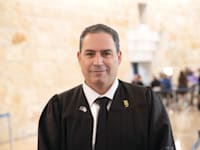 יו''ר לשכת עורכי הדין, עמית בכר / צילום: אלכס קולומויסקי-ידיעות אחרונות