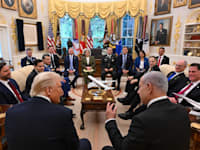 ראש הממשלה בנימין נתניהו בפגישה עם נשיא ארה״ב דונלד טראמפ בבית הלבן / צילום: אבי אוחיון/ לע״מ