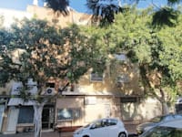 אחד מהבניינים ברחוב  לה גווארדיה. ''אנחנו מוחזקים כבני ערובה כבר שנתיים'' / צילום: יח''צ
