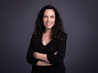 שלומית ארז ערמון / צילום: הדר בדר