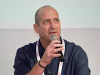 מנכ''ל ישראכרט, רן עוז, בכנס ההשקעות של גלובס / צילום: כדיה לוי