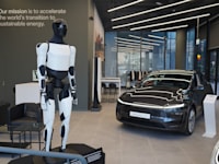 אולם התצוגה של טסלה במידטאון תל אביב / צילום: יח''צ