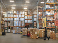 בנק מזון בארה''ב, חשש מאי־חלוקת מזון לזכאים בשל השביתה / צילום: ap, Mark Schiefelbein