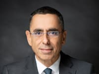 אבי לוי מנכל קבוצת דיסקונט / צילום: רמי זרנגר