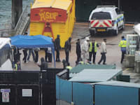 מהגרים שנכנסו לבריטניה דרך צרפת / צילום: Reuters, Gareth Fuller