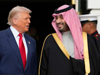 יורש העצר הסעודי מוחמד בן סלמאן ונשיא ארה''ב דונלד טראמפ בפגישתם בבית הלבן היום / צילום: ap, Mark Schiefelbein