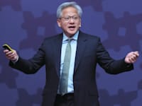 מצפים בכליון עיניים לפרסום דוח החברה. מנכ''ל אנבידיה ג'נסן הואנג / צילום: ap, Ng Han Guan