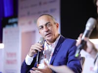 פרופ' רוני גמזו, יו''ר מגדל אחזקות, בוועידת ישראל לעסקים 2025 / צילום: שלומי יוסף