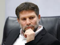 בצלאל סמוטריץ', שר האוצר / צילום: ap, RONEN ZVULUN