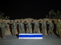 ארונו של סותדיסאק רינתלאק ז''ל / צילום: דובר צה''ל