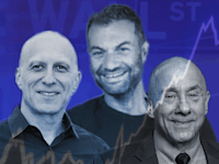 מימין: ראסל אלוונגר, אריאל כהן, דייוויד קוסטמן / צילום: ענבל מרמרי, באדיבות נאבן, נועם גלאי