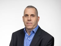 רו''ח אפי סנדרוב, המנהל המורשה של סלייס / צילום: טל שחר