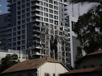 מגדלי דה וינצ'י לאחר הפגיעה / צילום: AP, Leo Correa