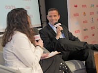 אילן סיגל, מנכ''ל פלאפון ו-yes בשיחה עם גלית חתן / צילום: כדיה לוי