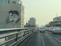 רחובות טהרן / צילום: ap, Vahid Salemi